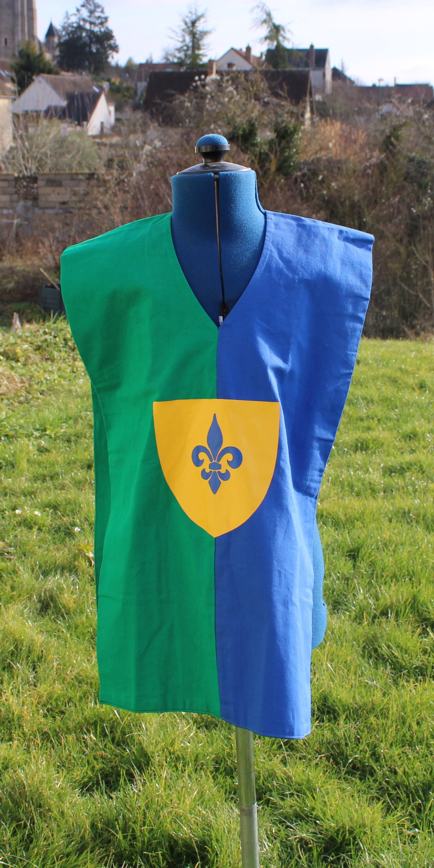 Tunique de Chevalier avec un blason