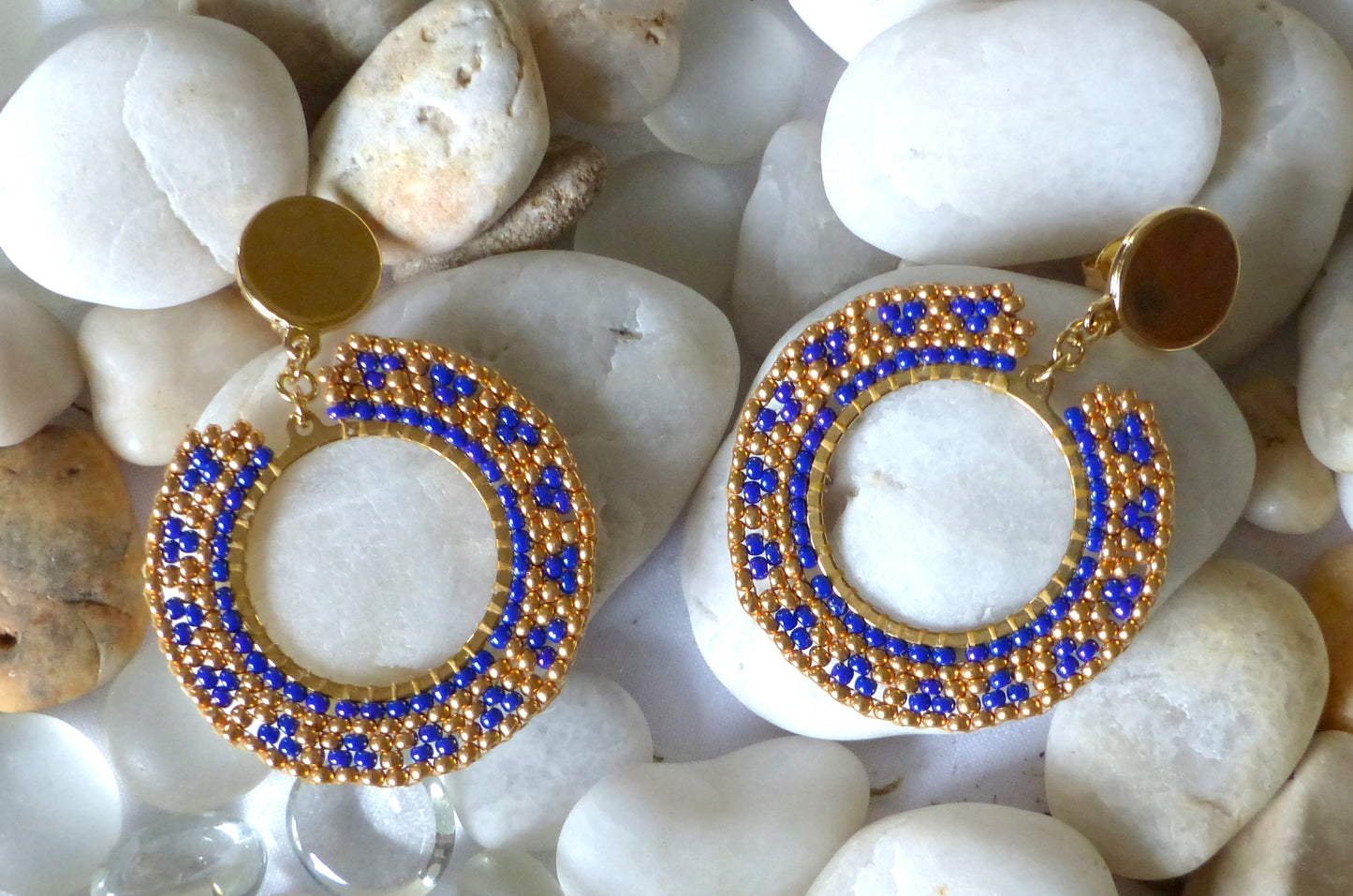 Boucles d'oreilles Soleil bleu cobalt et dorées