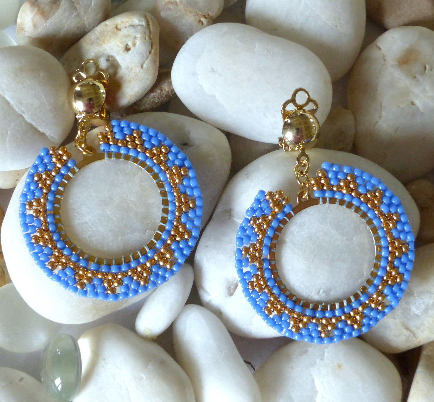 Boucles d'oreilles Soleil bleues et dorées